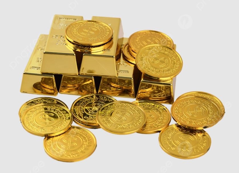 سبائك ذهب وعملات ذهبية على خلفية بيضاء للاستثمار في الذهب